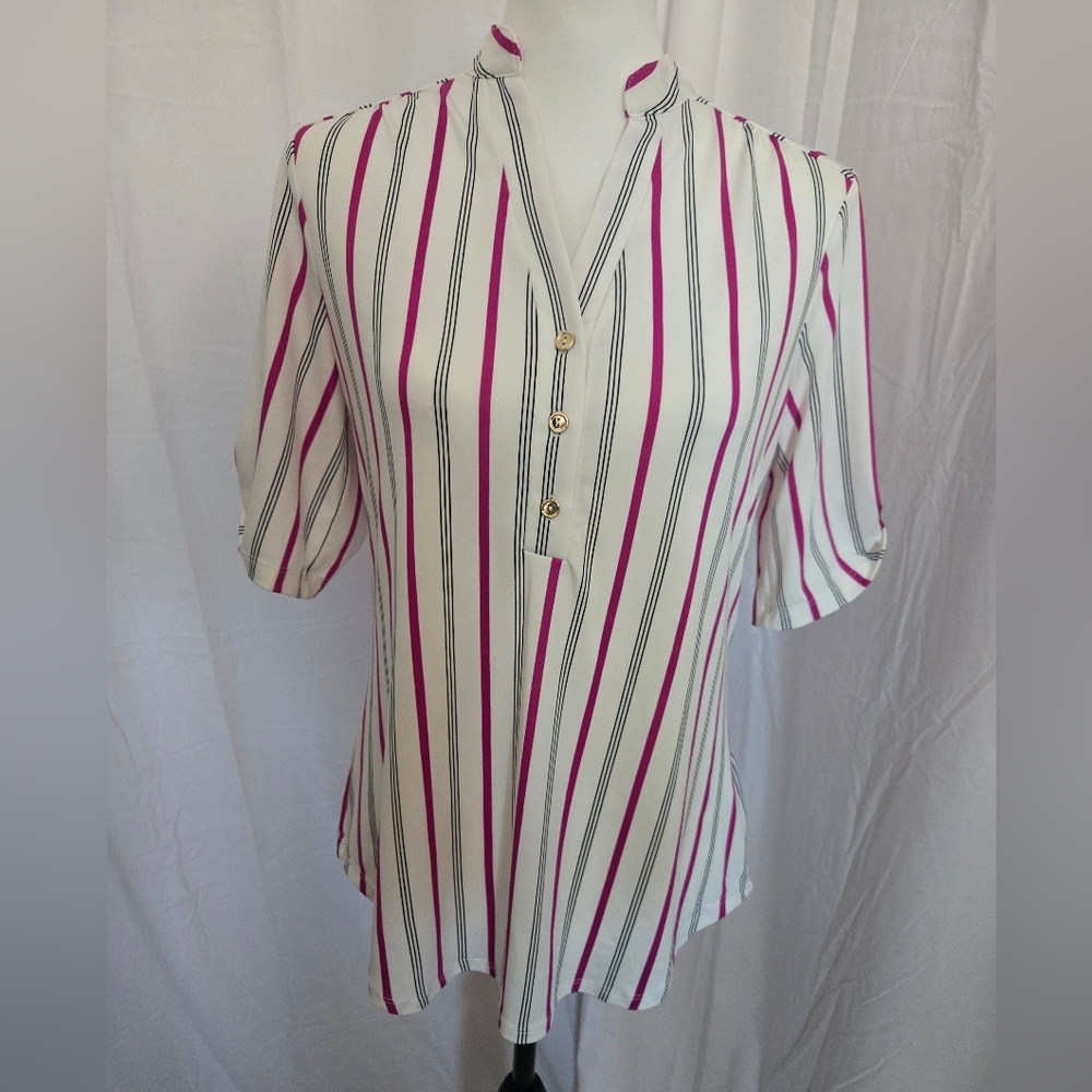 PerSeption Concept White and Pink Fitted Short Sleeve Blouse